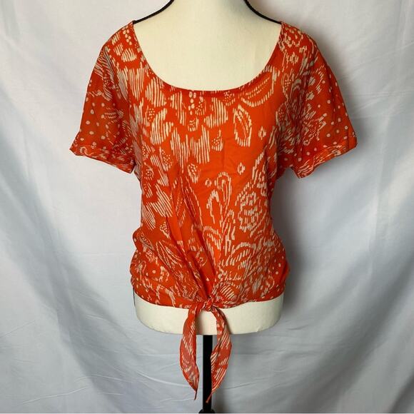 Collective Concepts Tie Front Short Sleeve Blouse Womens Size Small Red Floral - Picture 6 of 12